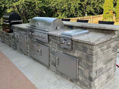 Outdoor Kitchens